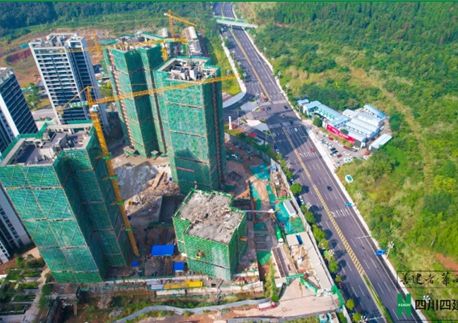 李兵到綠地智慧公園城五號地塊（一期）高層續建項目督導調研